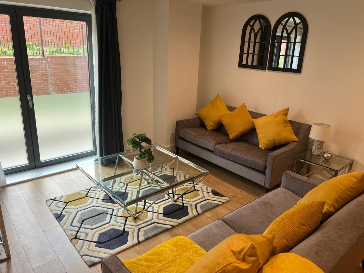 Lovely 2 Bed Apartment In Leeds Centre Exteriör bild