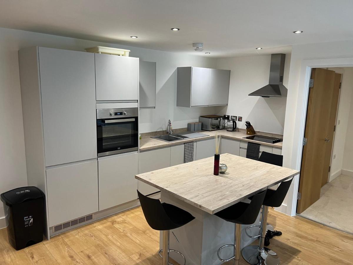 Lovely 2 Bed Apartment In Leeds Centre Exteriör bild