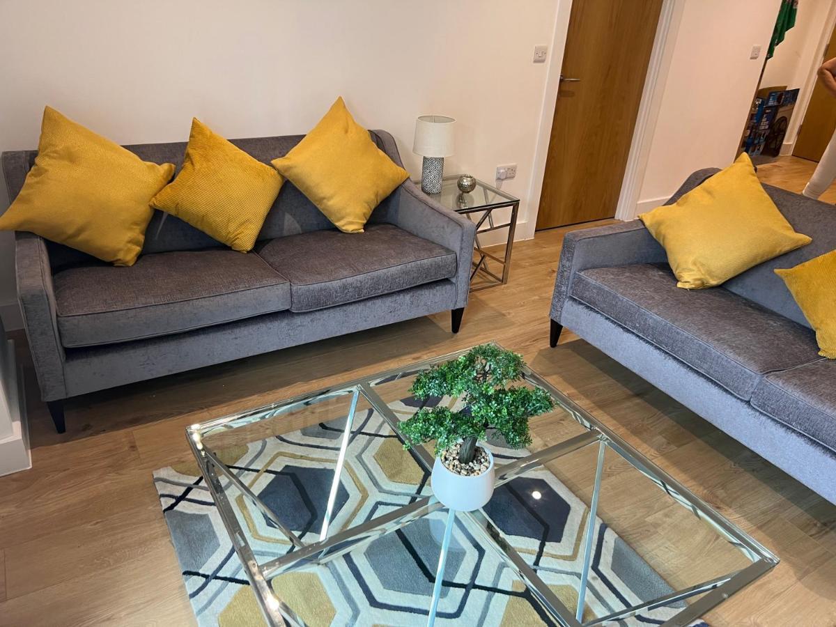 Lovely 2 Bed Apartment In Leeds Centre Exteriör bild