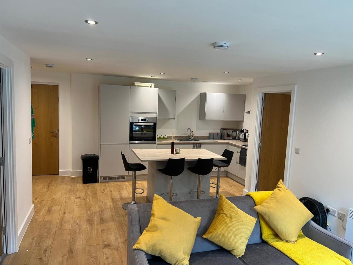 Lovely 2 Bed Apartment In Leeds Centre Exteriör bild